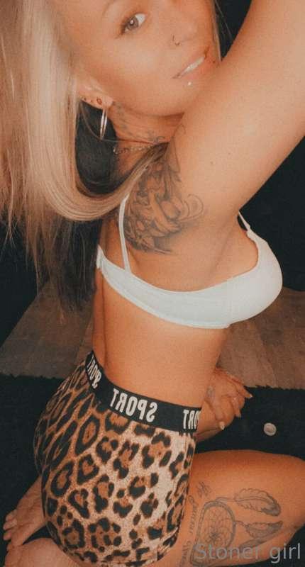 Spicy shit coming on my XXX page🤤🤤 I’m HORNY AS FUCK RIGHT N..