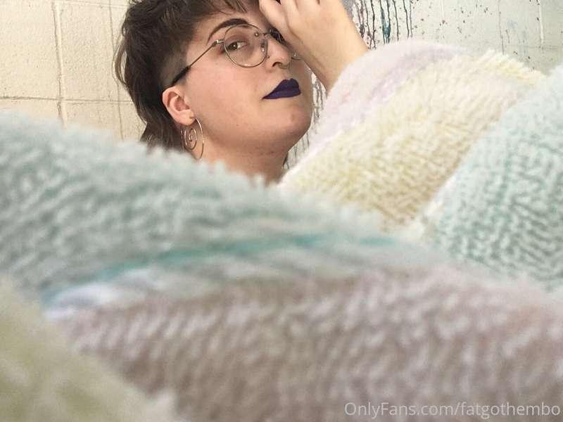 fatgothembo image #0