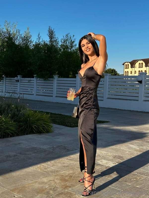 Come here and fix this “outfit” 🫦