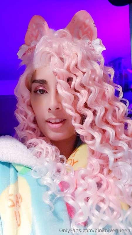 How cute do I look??? 😍🥰💖💖💖 Bunny Yazz anyone? 