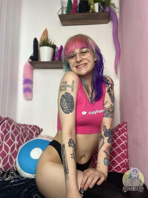 NO PAYWALLS OR ADS EVER 👇🏻@cute_bean_ting  