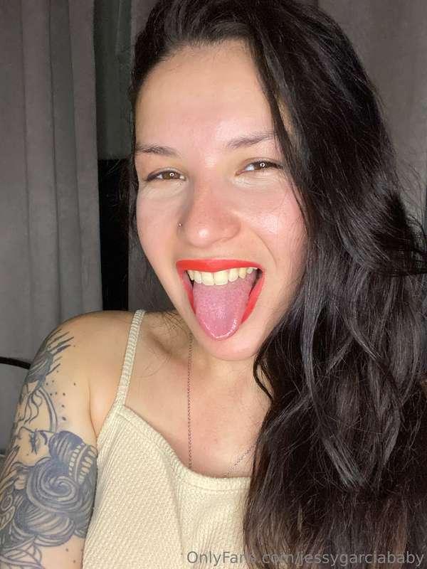 Tongue out… now I just need to get on my knees and wait for ..