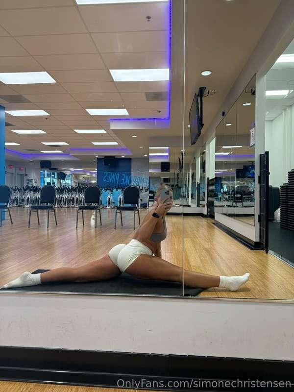 Oh hey, didn't see you there! 😘