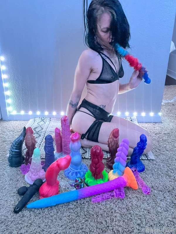 At one point I was super cute I swear 


#fyp #petite #milf #sizequeen #gape #training #analgape #fantasydildo #taboodildo #gapetraining #little #pussy #tatted #gothgirl #cum #little #smallwaist #lovense 