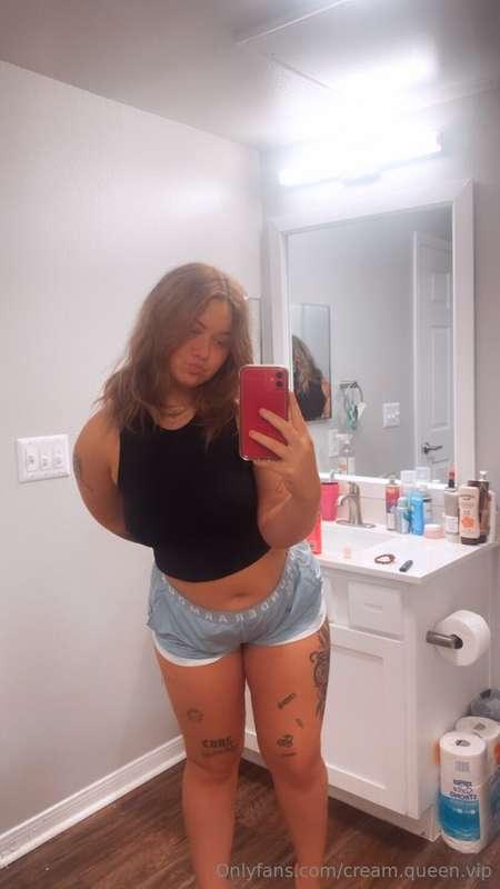 tip me daddy & see me sucking dick in your dm 🤪