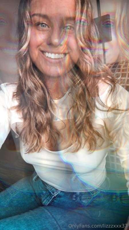 Me before concert. Did a fun Instagram filter. I’ll try and ..