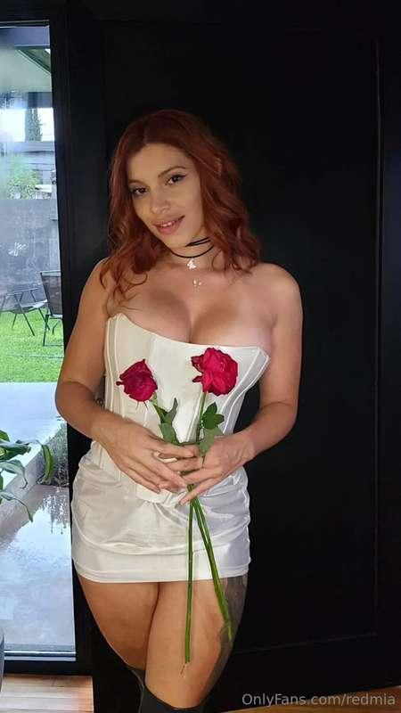 I expect a rose in your privates, eh😍😍