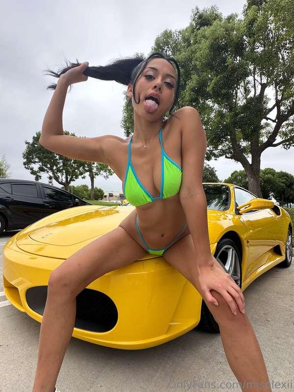 Must-Watch Video: Brought a guy home from the club and expla..