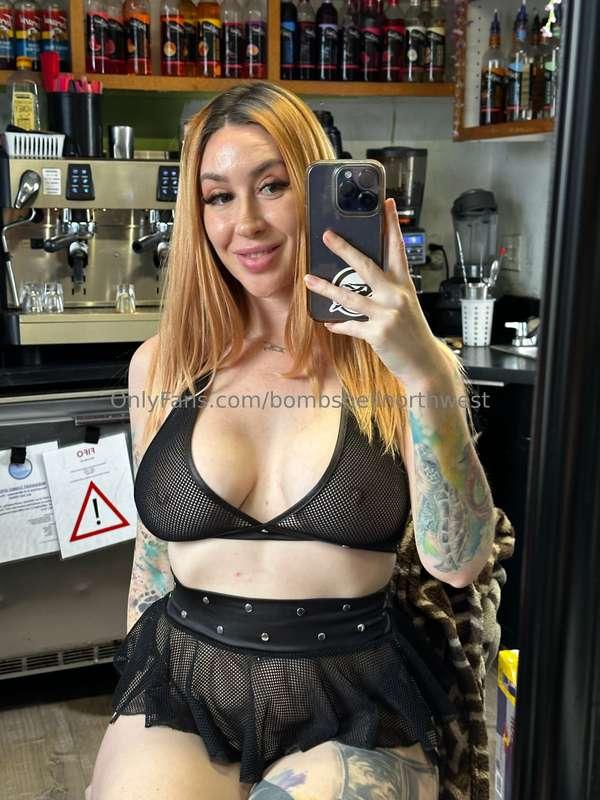 I’m only working 2 days this week at Butterflies&Bliss! Tues..