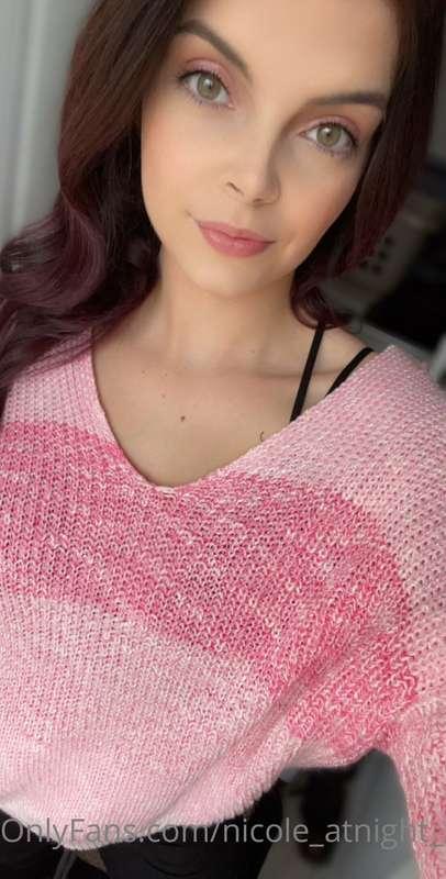 Trying to decide what new content I should make tonight!! Le..