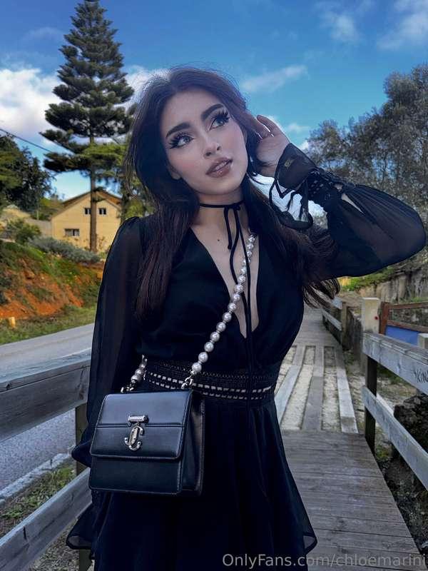 chloemarini image #0