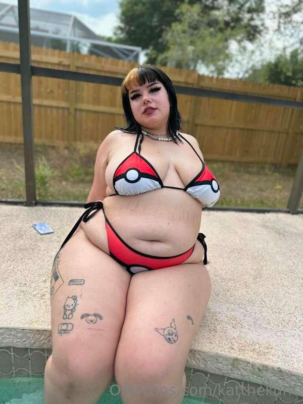 Sit here with me, daddy! I have something to tell you 🤭 🤭 🤭