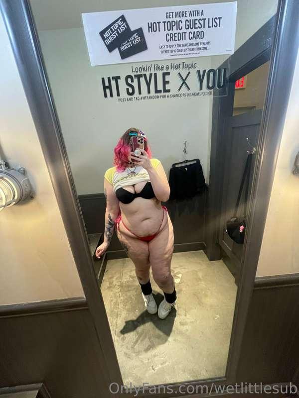 wetlittlesub image #3
