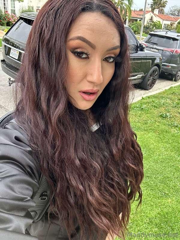 You naughty boyy, you didn´t come to my LIVE yesterday?? DM ..