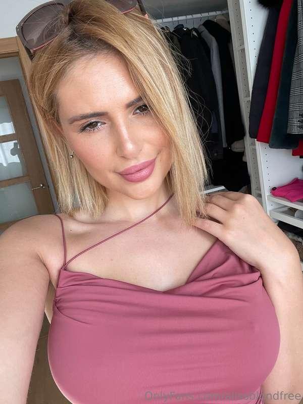Papi ven a mi vip y hablemos, estoy en línea allí 💖 te esper..