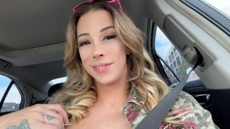 Titty Tuesday flash!! Swipe right and let me flash you! 