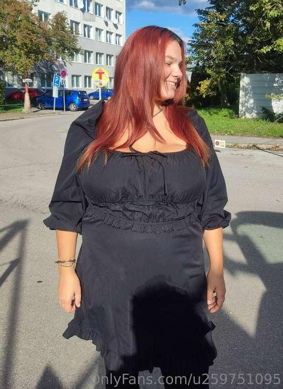 Just some normal photos. 😀😁So you know how I look when I'm d..