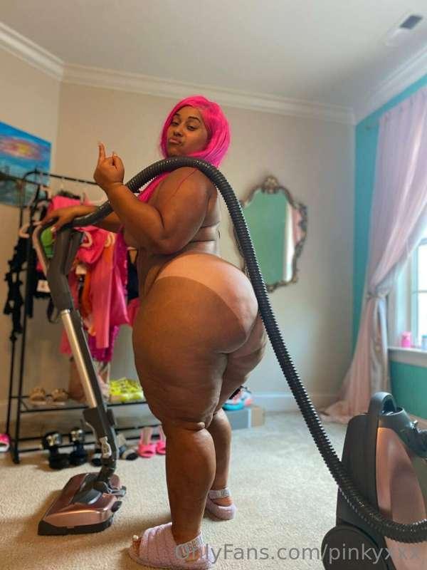 Leave a Tip $$$ if I make you brick! 🍆…

🤑🤑🤑🤑🤑