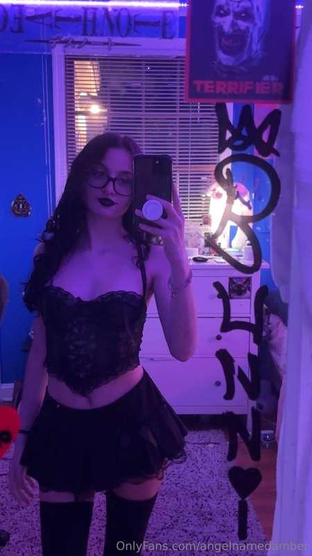 Want to see the skirt off? 😘