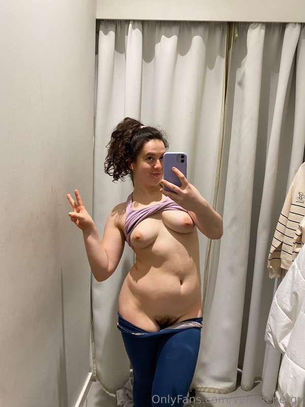 Fitting room FREAK 😈