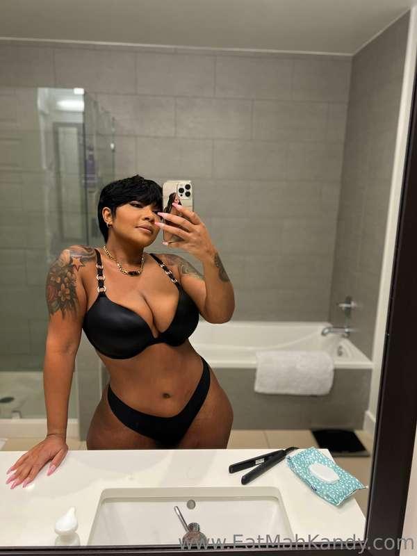 Hi bae 💋