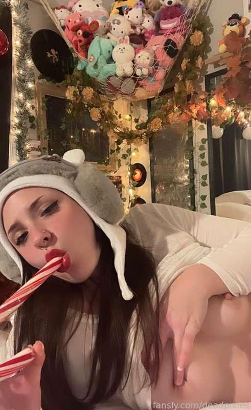 deadpixie image #1