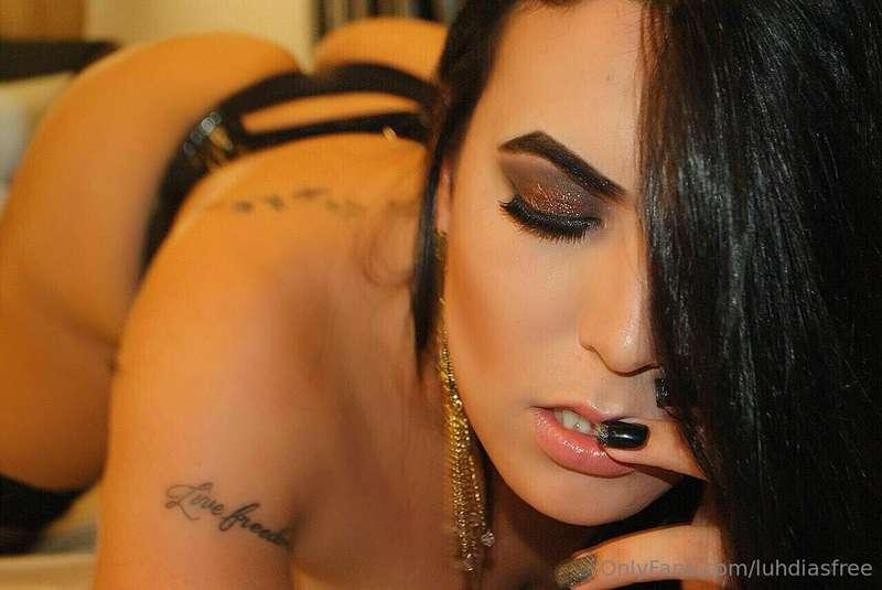 if you can’t sleep... i’ll give you something to dream about..
