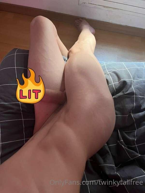 @twinkytall 🥵😈