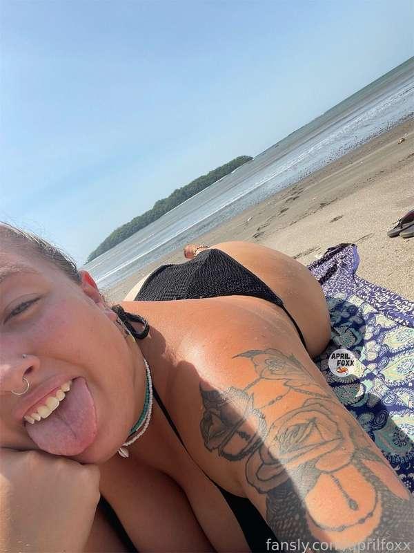 you should be here with me x

#custom #squirt #sexy #pussy #dildo #bigass #outdoor #fetish #blowjobs