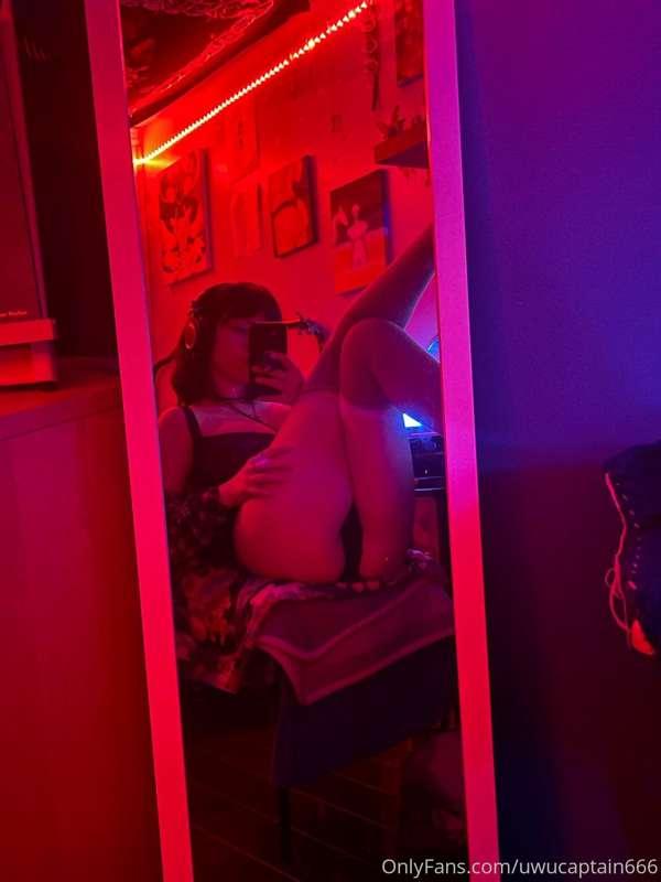 I love red LED light 😈😈😉