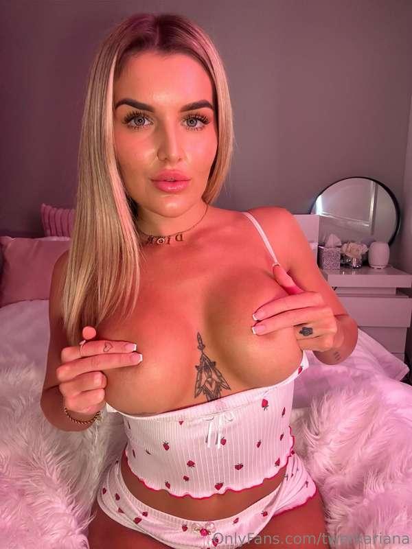 rate my outfit 1-10!!🥰
