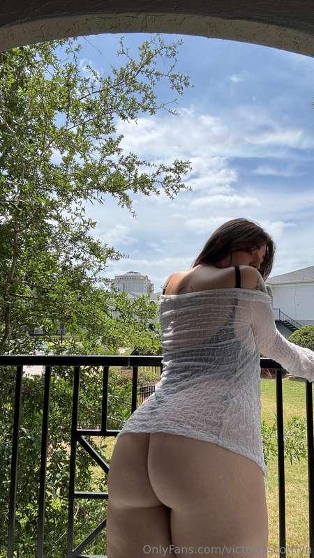 You get to see two amazing views🥵