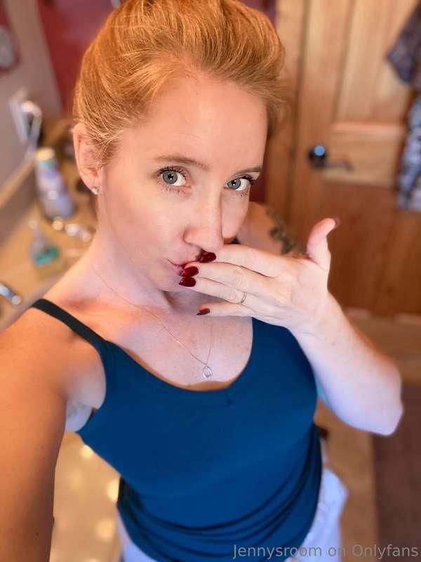 MWAH!!!💋 I love you guys!!!!! ❤️❤️❤️