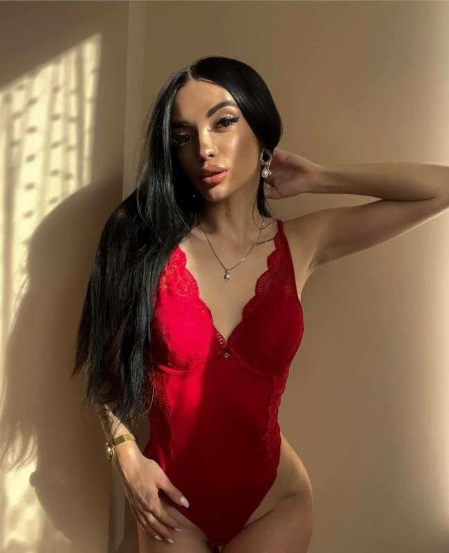 Oh, I haven't had a hot night in so long. 🔥

Can you tell me..