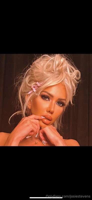 josiestevens main image