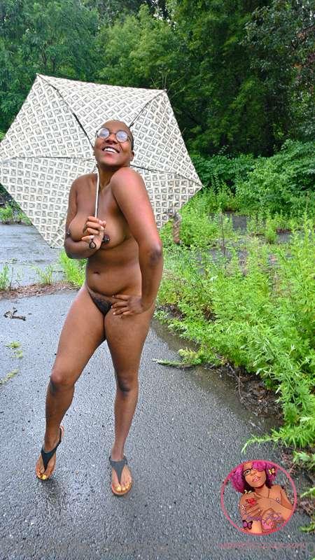 It's a peachy rainy day!