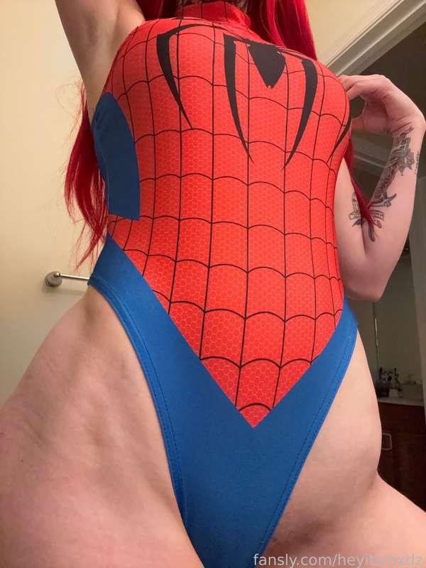 here, spoiling followers with some free pics🫣😝
#spiderman #spidermancosplay #mj #mjcosplay #maryjanewatson #marvel #cosplay