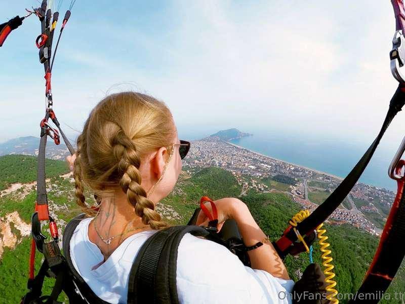 I'm passionate about extreme sports and I can't wait to shar..