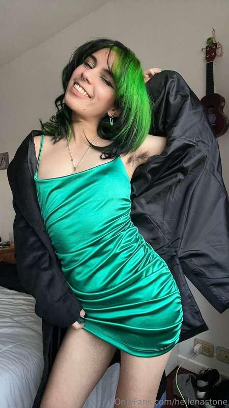 don’t ask why… just admire the control😈