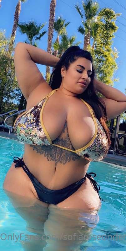 If this picture was an invitation would you RSVP?