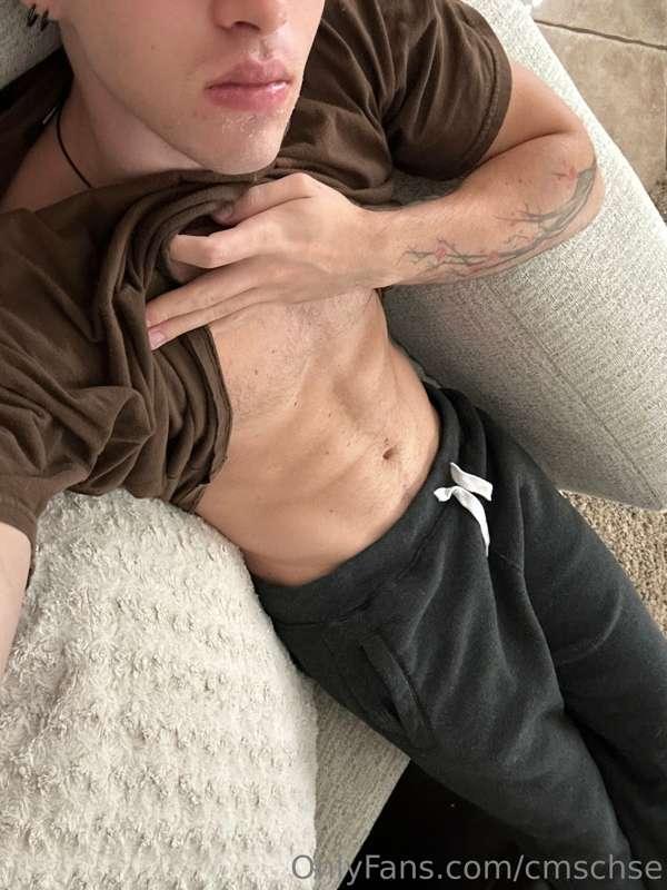 Should see that new dm video I sent 👀😳