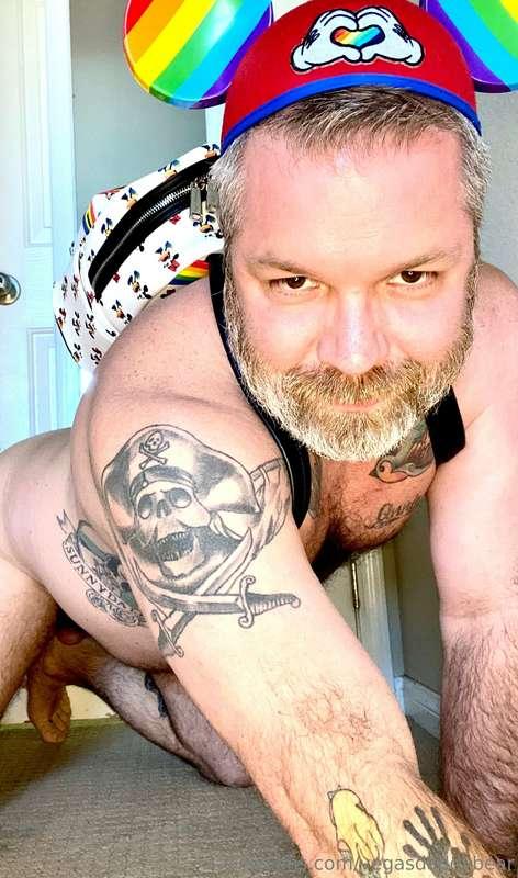 Dads going to Disneyland soon…. Wanna drop me a tip and buy ..