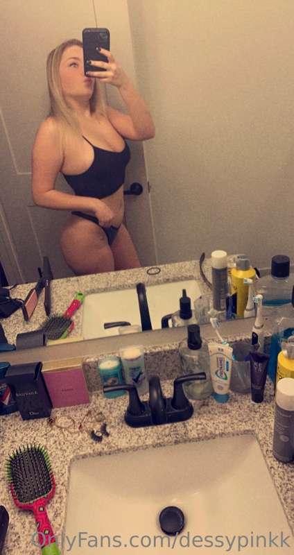 Goodnight babes! 😽