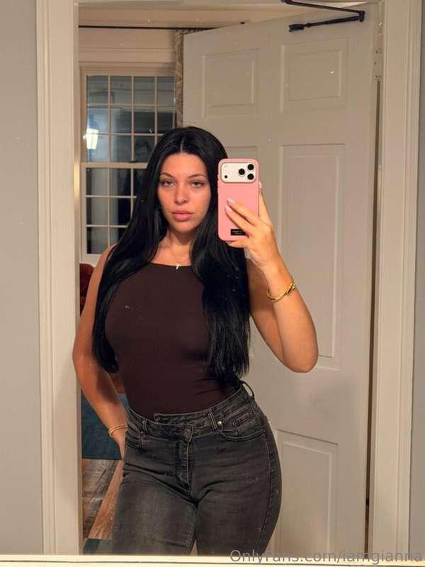 If this is casual, imagine what I’m holding back 😏