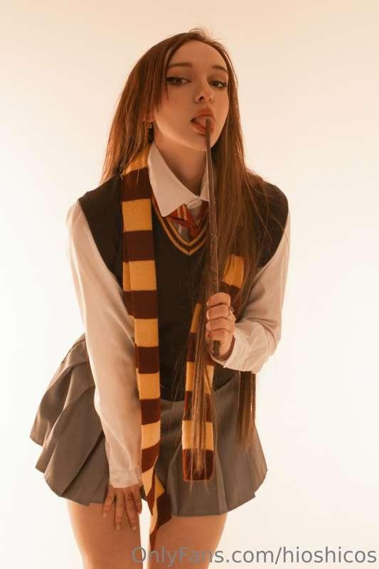 Have you played Hogwarts Legacy yet? 🪄🧙🏻
Did you like it or ..