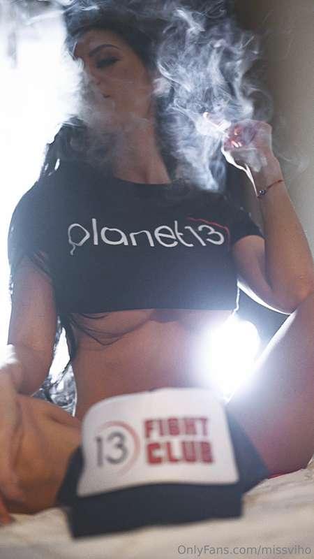 Perfect way to spend a Saturday night 💨 