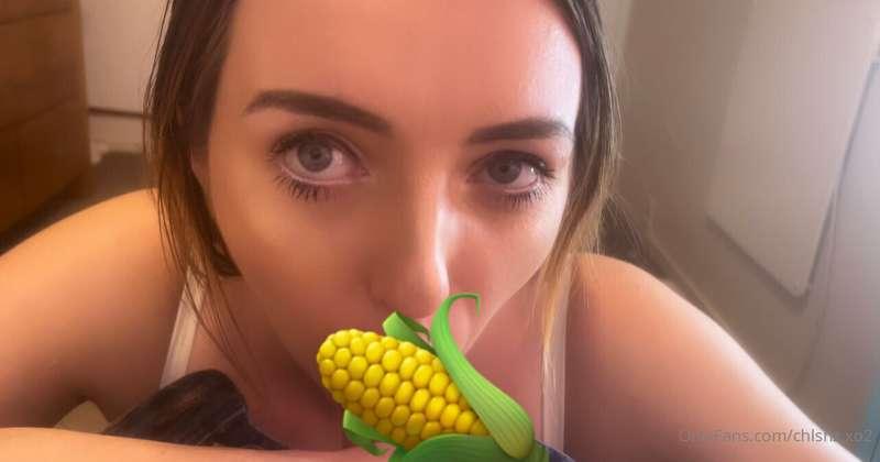 I made a b/g while my husband was at work yesterday 🥵 I just..