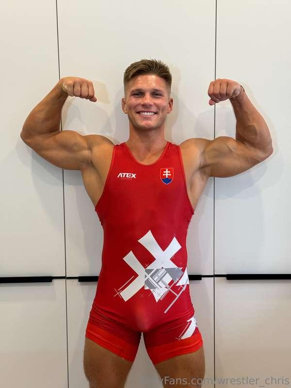 Who is your favourite sexy wrestler?😜