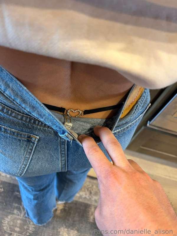 Sneak peek…sexy panty Monday! 😉 G-string with diamonds gets ..