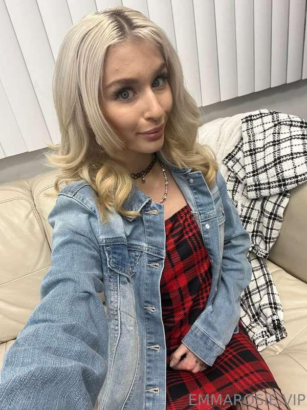 theemmarosie image #0